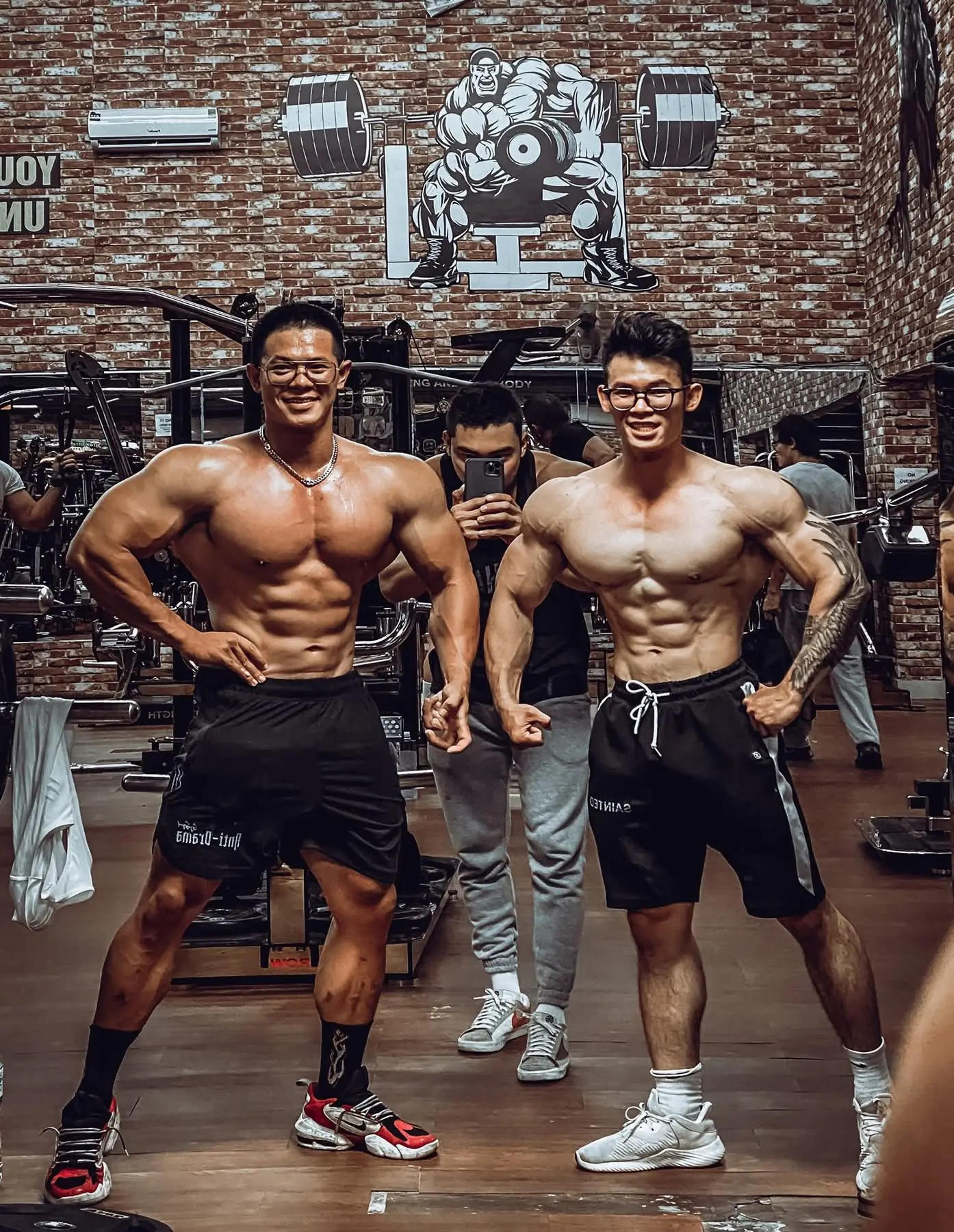 Hình ảnh hoạt động